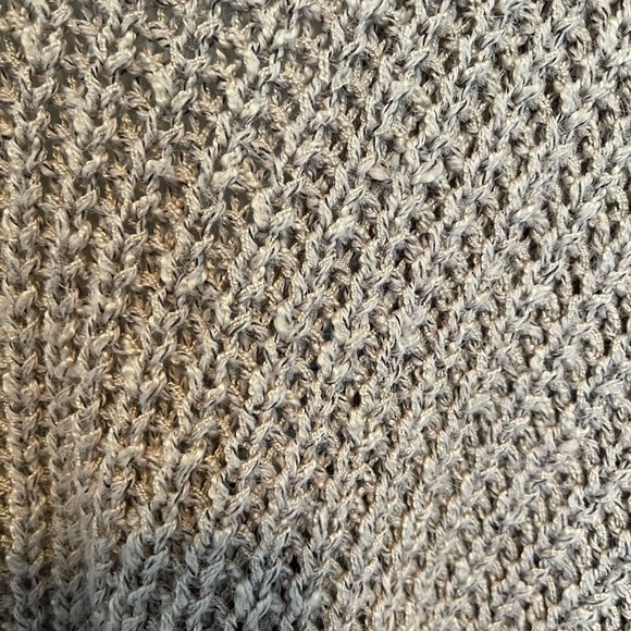 Fall sweater with open back - Picture 4 of 5